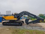 HYUNDAI 305LC-9T excavator - Image 3