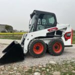 Bobcat S450 skid loader
