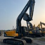 HYUNDAI HX220HD excavator