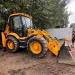 JCB 4CX Backhoe Loader - Image 2