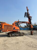 TAMROCK 700 rock drilling rig.