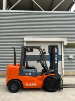 HELI H2000 35 forklift - Image 2