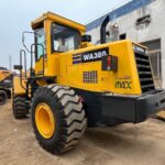Komatsu WA380 loader