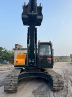 HYUNDAI HX220HD excavator - Image 3
