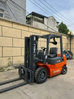 HELI H2000 25 forklift - Image 3