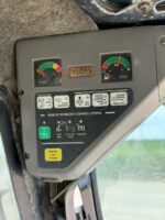 Bobcat S160 skid loader - Image 5