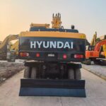 HYUNDAI 210W-9 wheel excavator - Image 4