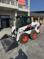 Bobcat S550 skid loader - Image 4