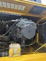 Komatsu PC460 Crawlerl Excavator - Image 5