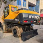 HYUNDAI 210W-9 wheel excavator - Image 5