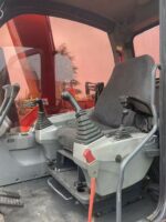 Doosan DX75 excavator - Image 6