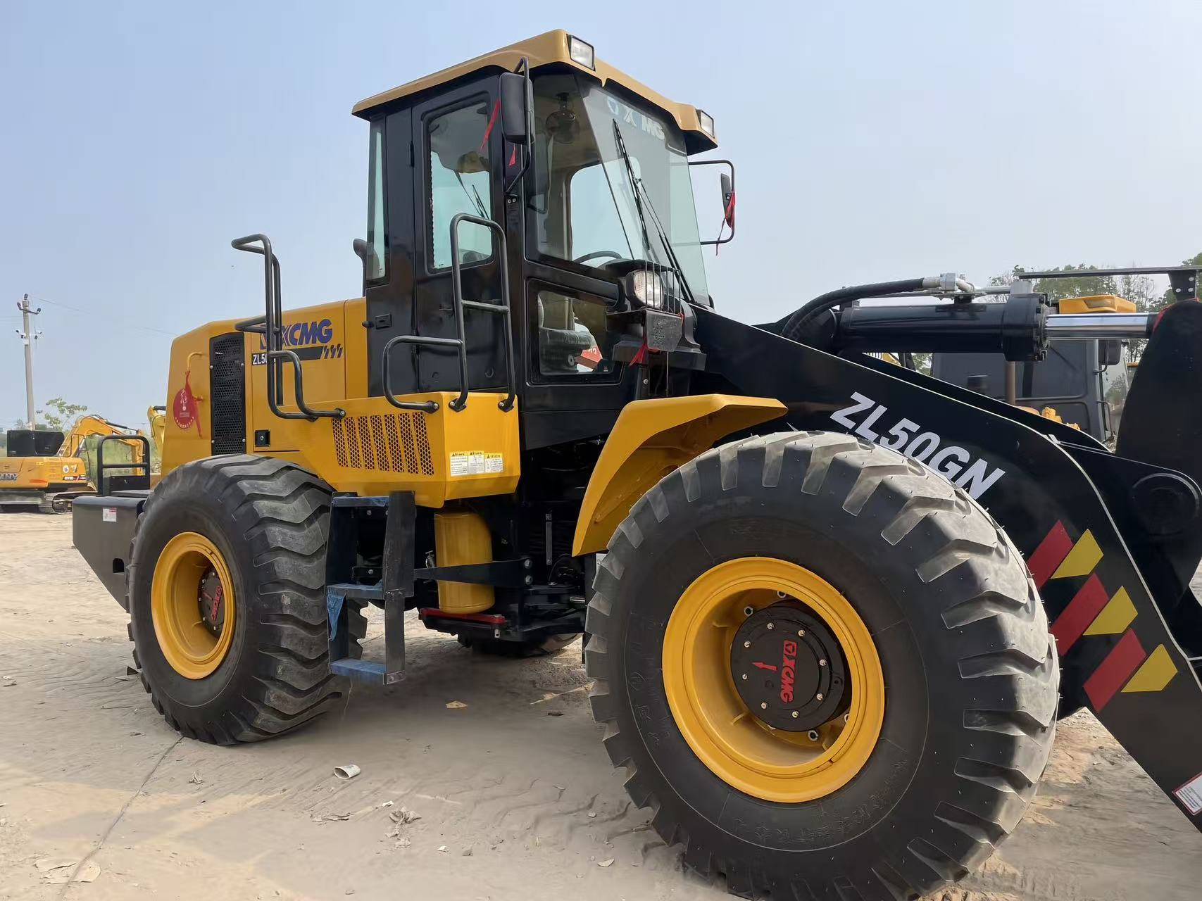 7 XCMG ZL50GN loader - Image 1