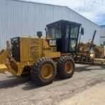 Caterpillar 160K grader