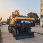 HYUNDAI 210W-9 wheel excavator - Image 7