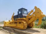 SHANTUI SD32 bulldozer - Image 2