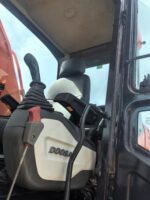 Doosan DX360LC-9C excavator - Image 5