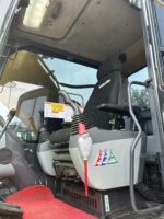 Komatsu PC200 excavator - Image 5