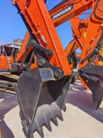 Doosan DX225LC-9C excavator - Image 3