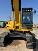 Komatsu PC200-8 excavator