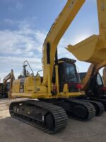 Komatsu PC160 excavator - Image 2