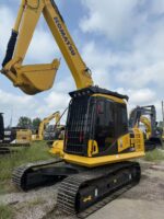 Komatsu PC130 excavator