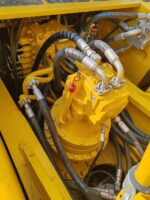 Komatsu PC450 excavator - Image 6