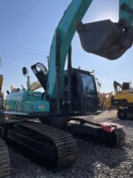 KOBELCO SK200D excavator - Image 5