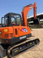Doosan DH55 excavator - Image 3