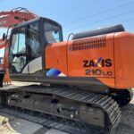 Hitachi ZAXIS 210LC-5A excavator