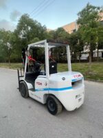 TCM 3-ton forklift - Image 3