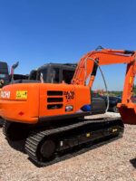 Hitachi ZAXIS 120 excavator - Image 2
