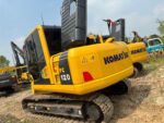 Komatsu PC120 excavator - Image 10