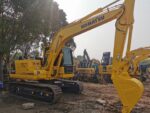Komatsu PC120 excavator - Image 11