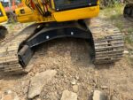 Komatsu PC120 excavator - Image 6