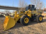 Komatsu WA380 loader - Image 2