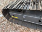 Komatsu PC210 excavator - Image 6