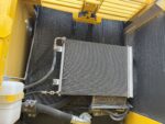 Komatsu PC210 excavator - Image 7